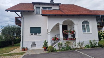 Hochwertig ausgestattete Haushälfte in ländlicher Umgebung zum Vermieten!