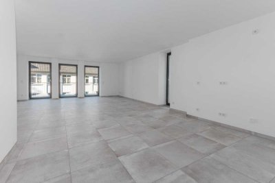 exklusive 2-Raum Wohnung mit großem Balkon