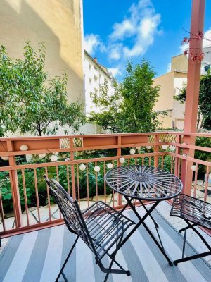 Jugendstilwohnung mit Balkon, ruhig, Bestlage im Hochparterre