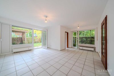 Charmante 2 Zimmer-Erdgeschoss-Wohnung mit zwei Gärten und einer Terrasse - Seltene Gelegenheit!