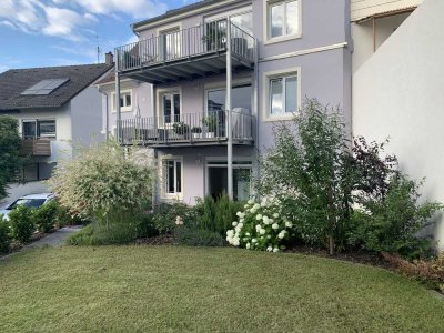 Helle, moderne 3,5-Zimmer-Wohnung mit Balkon in zenraler Lage in Malsch