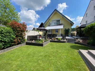 Frechen-Königsdorf ! Energieeffizienz A+ !!! Modernes + grosszügiges Haus am Königsdorfer Forst.