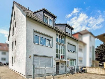 Zwei Gebäude auf einem großen Grundstück mit ca. 1.029 m² vermietbarer Fläche - Frankfurt am Main