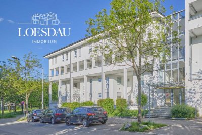 Renoviert und bezugsbereit: Wunderschöne Obergeschosswohnung mit TG-Stellplatz und Balkon
