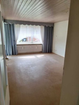 Größzügige Wohnung in beliebter Wohngegend zu vermieten