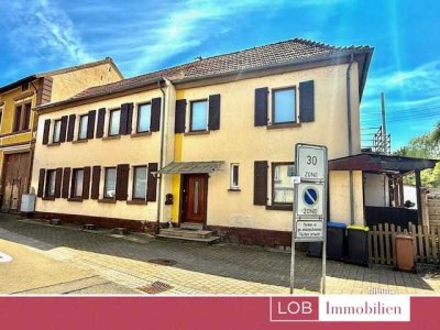 Familienfreundliches Einfamilienhaus mit Terrasse, Balkon und Wasserblick – Wohnen mit Raum und Pers