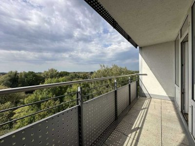 helle Zwei-Zimmer-Wohnung mit schönem Panoramablick und großem Balkon