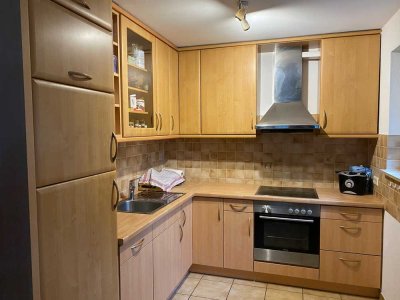 Geschmackvolle 2-Raum-Wohnung mit Balkon und Einbauküche in Leinfelden-Unteraichen