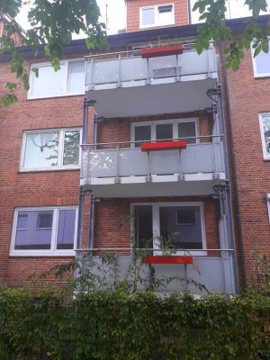 Schöne freie 2 Zimmerwohnung HP, in HH-Alsterdorf am Alsterlauf