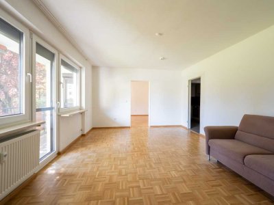 Helle 2-Zimmer-Wohnung mit sonniger Loggia ins Grüne