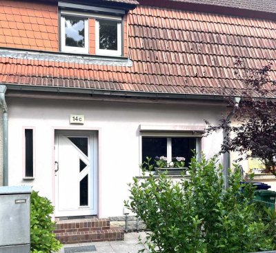 Charmantes Reihenhaus mit ruhigem Garten im Zentrum der Stadt