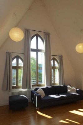 ZEITMIETVERTRAG! "Palais Klingelhöffer": Attraktives Dachgeschoss-Loft