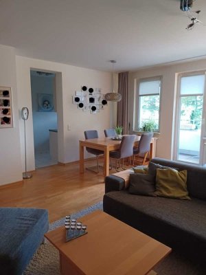 Schicke 4 Zimmer Wohnung 103qm mit Balkon und EBK in Derendorf