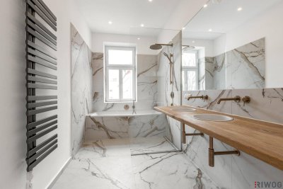 ERSTBEZUG nach Sanierung | Exquisit ausgestatteter Altbau mit Fernblick &amp; Tageslicht Luxus-Badezimmer | Ost/West | Letztes Regelgeschoss