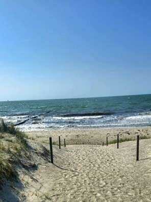 BEZUGSFREI zum 01.12.2025 | WOHNEN in STRANDNÄHE | großer BALKON | EBK