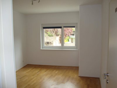 Privat: 2 Zimmer-Wohnung mit Balkon in Deutsch-Wagram, Bahnhofstraße 56