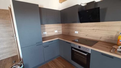 Helle 2-Zimmer Wohnung mit Balkon im 2. OG in Alburg