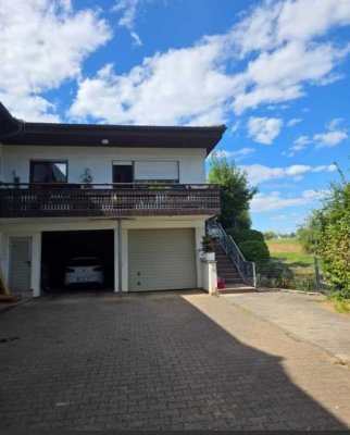 Tolle 80m² 3 Zimmer Wohnung in Obernburg mit Garten, Balkon, Terrasse an bis zu 2 Personen