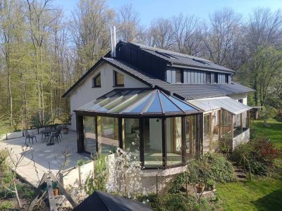 Reserviert: Das perfekte Trio: Natur pur, energieeffizient und kernsaniert, zentrale Lage