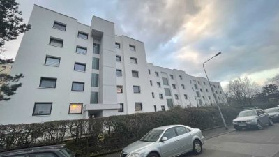 Attraktive, renovierte 3-Zimmer-Wohnung mit Balkon in Wiesbaden
