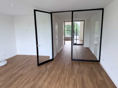 Modernisierte 2-3 Zimmer-Wohnung mit Balkon in Leverkusen-Opladen Nähe Marktplatz