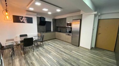 Geschmackvolle, sanierte 1,5-Raum-Wohnung mit Balkon und Einbauküche in Türkheim
