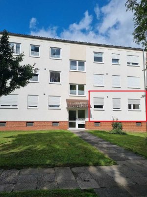 Helle 3 Zimmer-Mietwohnung in ruhiger Wohnlage mit EBK und Balkon in Holzminden