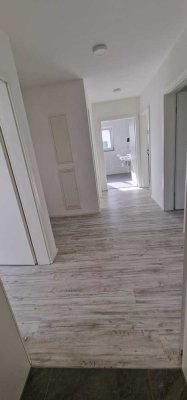 670 € - 62 m² - 3.0 Zi.