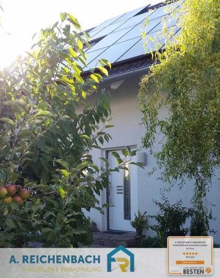 In nur 60 Min. in München-City! Einfamilienhaus mit Carport für zwei Autos zu verkaufen!