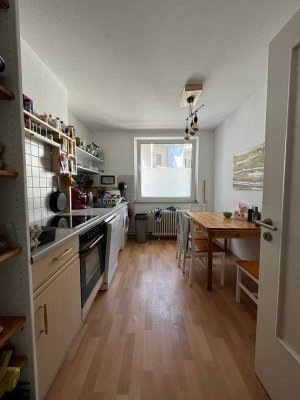 Gut geschnittene 3-Raumwohnung zu vermieten - WG-geeignet