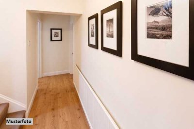 Attraktive Maisonette-Wohnung mit eigener Garage – Wohnen mit Komfort