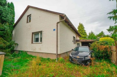 Traunviertel: Wohnhaus mit großem Garten auf Eckgrundstück!