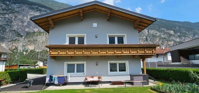 Vermiete wunderschöne und komplett neu generalsanierte Wohnung im 1.Stock in Haiming