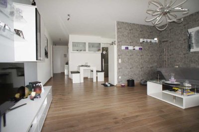Erdwärmeheizung, zwei Balkone, luxuriöse Ausstattung, schöne Wohnung im Kapellenfeldchen in Würselen