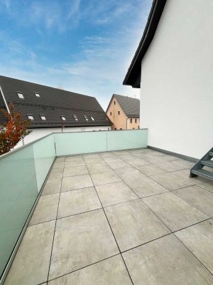 3-ZI.-WHG mit Balkon, EBK und zwei Stellplätzen