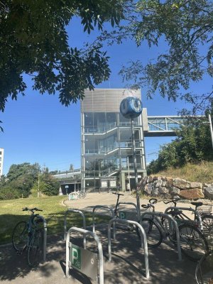 120 Meter zur U1 Oberlaa- Sonnige, barrierefreie südseitige Wohnung- inkl. Küche