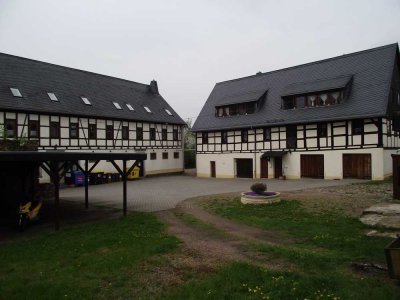 Schöne 3-Zimmer-DG- Wohnung in Königshain-Wiederau