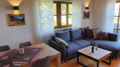 PAUSCHALMIETE: Möblierte, neu modernisierte 2-Zi-Whg zentral in Bad Grönenbach gelegen