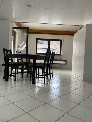 3-Zimmer-Wohnung mit Balkon und Einbauküche in Unterensingen