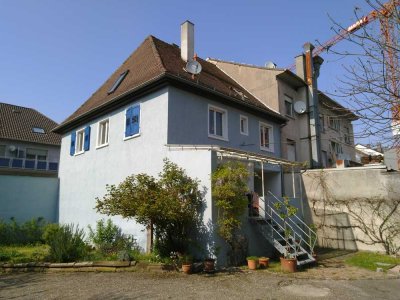 Saniertes EFH mit Garten und Außenanlagen