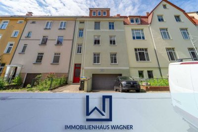Großzügige 2-Zimmer-Dachgeschosswohnung mit Balkon im Rostocker Bahnhofsviertel