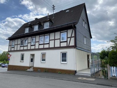 Gemütliche 2 ZKB Singlewohnung mit EBK  in Siegen-Weidenau