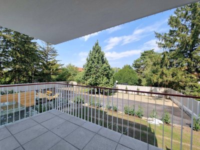 RUHELAGE TRIFFT WOHNGENUSS – Sonnige 4-Zimmer mit Balkon - Stilvolle Ausstattung – Wohnen im Grünen