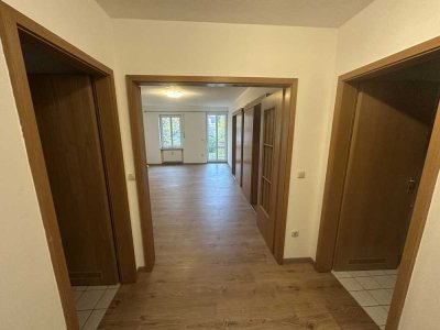 Gepflegte 2-Zimmer-Wohnung mit Balkon in Rosenheim-Happing