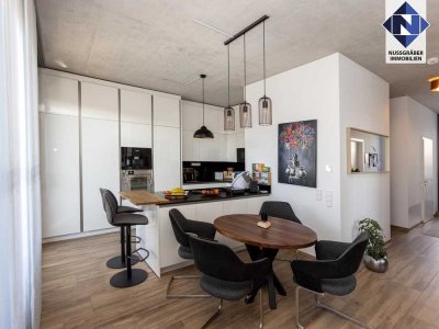 Stilvolles Wohnen in Bestlage – Penthouse mit Balkon und Dachterrasse und Aufzug