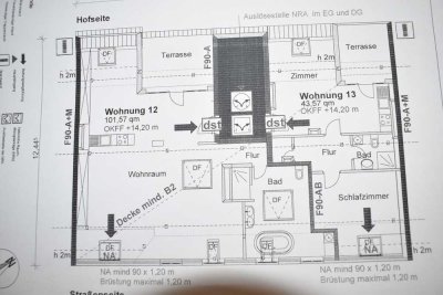 Exposé: Ganzes Dachgeschosswohnung für sich alleine