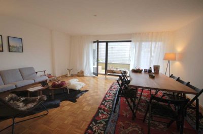 Top geschnittene, großzügige 2 Zimmerwohnung im Herzen der Carlstadt