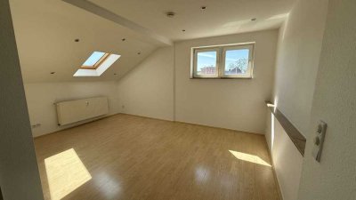 Helles 1-Zi-Appartement mit Duschbad in ortszentraler Lage mit ÖPNV-Anbindung!