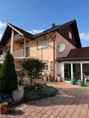 Ihr neues Zuhause: liebevoll gepflegte Doppelhaushälfte