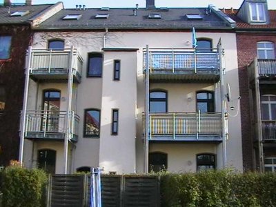 Schöne 2 -Raum-Maisonettewohnung mit Balkon zu verkaufen!